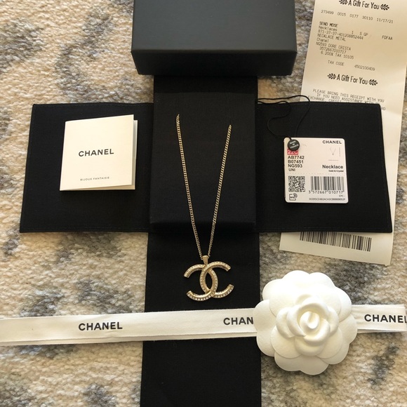 22c chanel collection